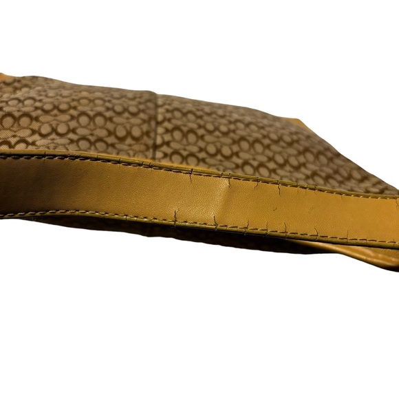 Coach Signature Logo Canvas Purse - Picture 11 of 16